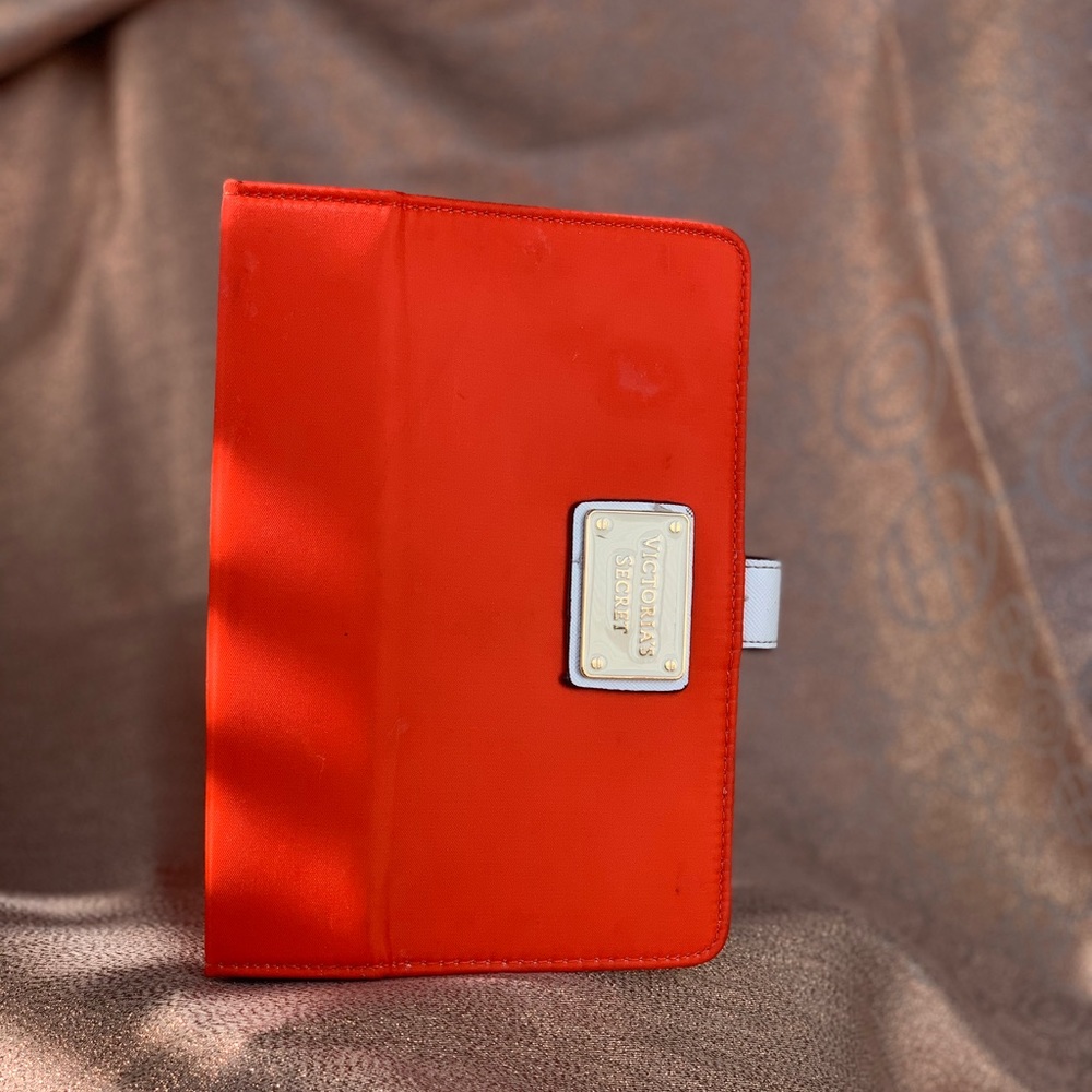 VS iPad mini cover